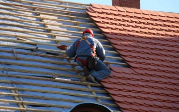 roof tiles Upper Shelton, Bedfordshire