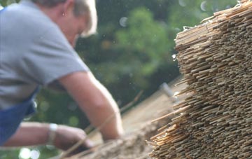 professional Upper Shelton thatchers